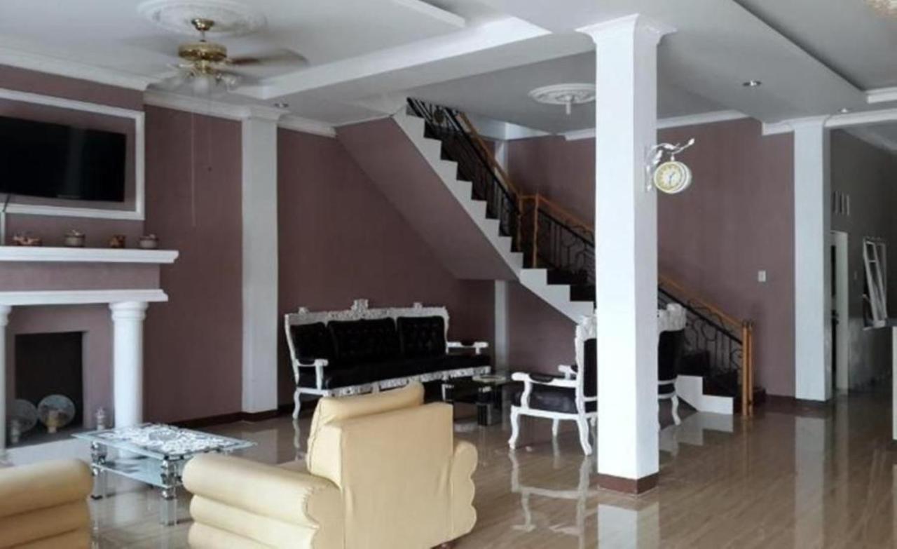 Hotel Graha Soeltan Sunggal 外观 照片